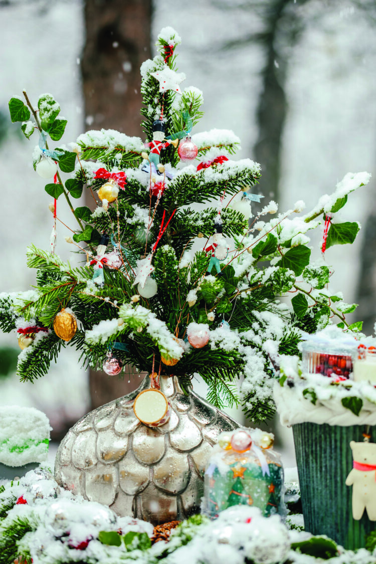 Flower arrangement in the garden